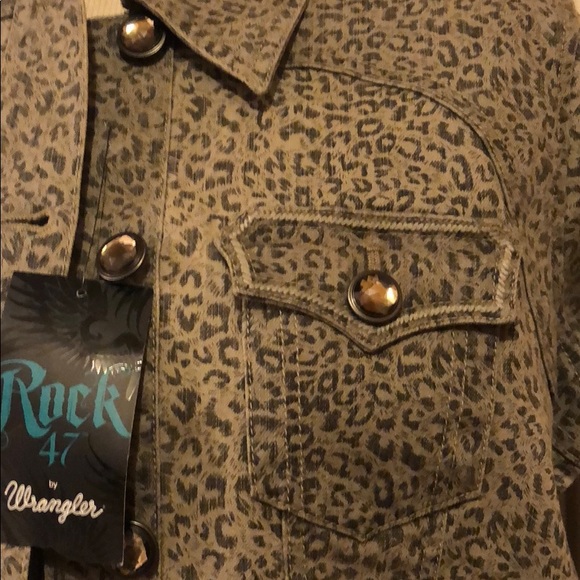 Rock 47 Wrangler Grey Animal Print Denim Jacket - Picture 2 of 6